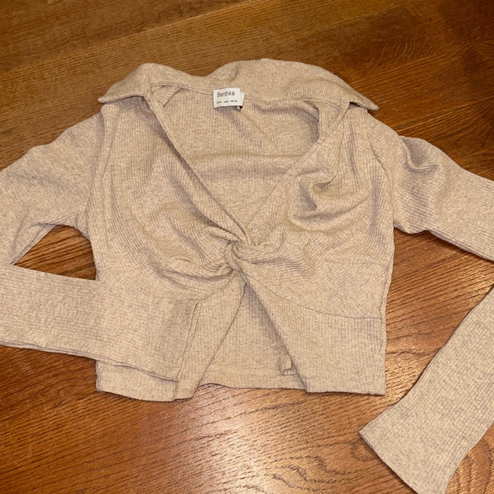 Cute ribbed long sleeve